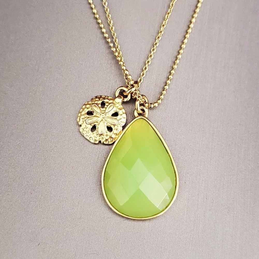 Spartina 449 Gold Tone Sand Dollar and Green Teardrop Pendant Necklace Coastal